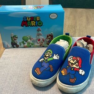 Super Mario Kids Slip On Sneakers